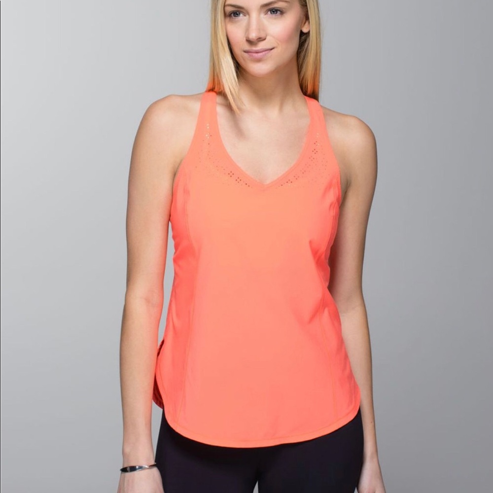 Lululemon In A Flash Singlet